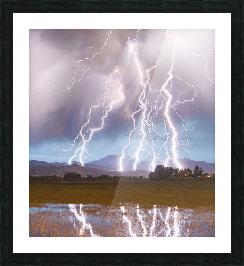 Lightning Striking Longs Peak Foothills 4AC  Impression encadrée