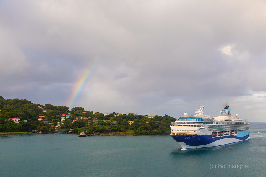 Rainbow - Marella Voyager Cruise Ship - St Lucia  Imprimer
