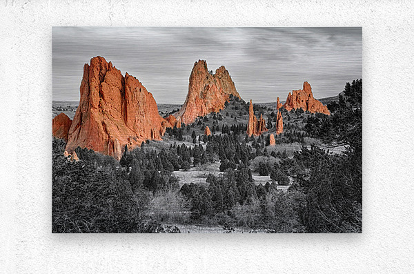 Garden of the Gods with Selective Color  Impression metal