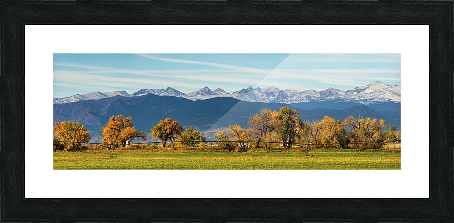 Rocky Mountain Autumn Farming Panorama Impression et Cadre photo