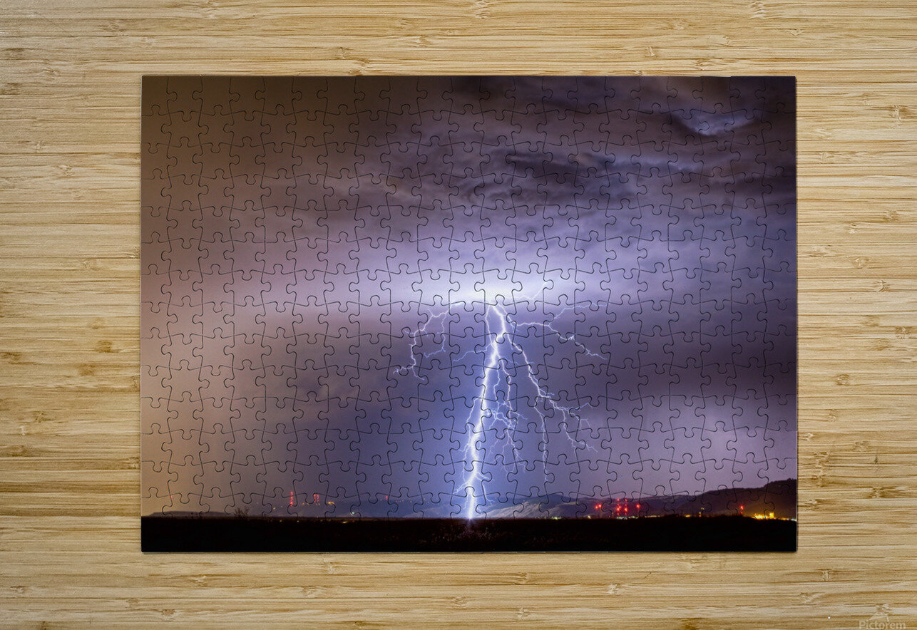Lightning Strikes Following Rain  Impression métal HD avec cadre flottant sur le dos