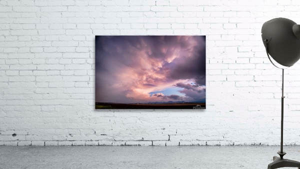 Mammatus Over Boulder Colorado Wall Preview